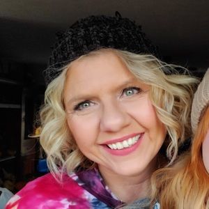 Meet your Posher, Angelique